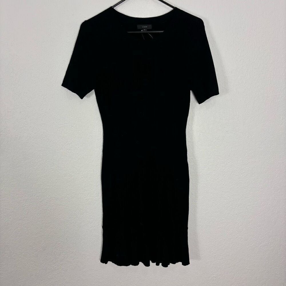 NWT J.‎ Crew Black Ribbed Knit Short Sleeve Ruffle Hem Knee Length Dress Size M